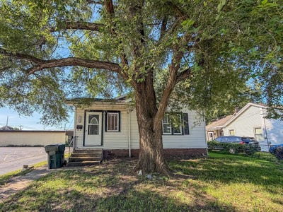 /international/us/1104-w-williams-street-danville-il-110119409636/