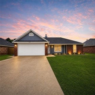 /international/us/1309-e-kara-lane-rogers-ar-110108936067/