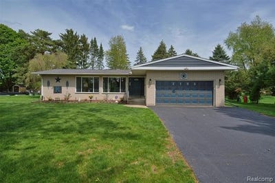 /international/us/2195-strader-drive-west-bloomfield-twp-mi-110107986285/
