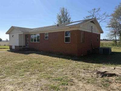 /international/us/hoxie-ar-110120559322/