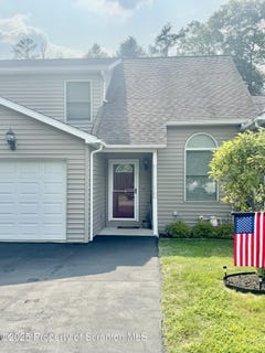 /international/us/205-knollridge-drive-factoryville-pa-110101474527/