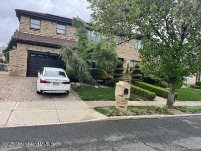 /international/us/369-crown-avenue-staten-island-ny-110107890459/