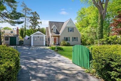 /international/us/20-high-avenue-glen-cove-ny-110099121174/