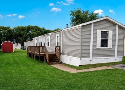 /international/us/77-pinewood-chillicothe-il-110120124821/