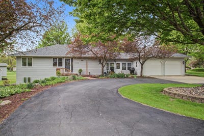 /international/us/1189-junco-place-boone-ia-110107865633/