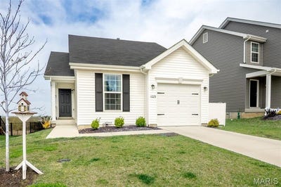/international/us/1009-black-bear-drive-house-springs-mo-110107315672/