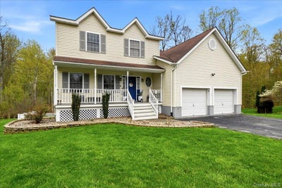/international/us/52-mina-drive-wappingers-falls-ny-110107782280/