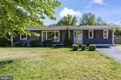 /international/us/8005-woodholme-circle-pasadena-md-110108010162/