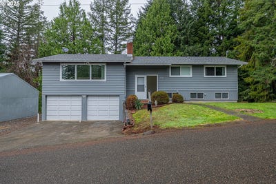 /international/us/1070-e-15th-st-coquille-or-110104295669/