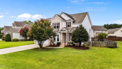 /international/us/297-bayhill-drive-smithfield-nc-110100820037/