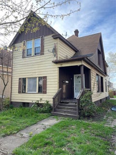 /international/us/1038-w-22nd-street-erie-pa-110108746903/