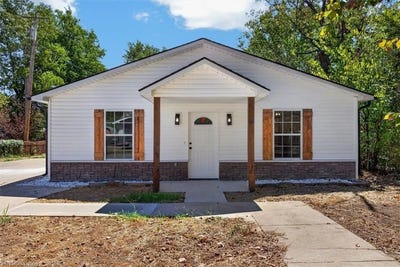 /international/us/604-n-witte-st-poteau-ok-110110000746/