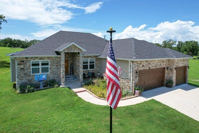/international/us/365-madison-valley-lane-kirbyville-mo-110100982227/
