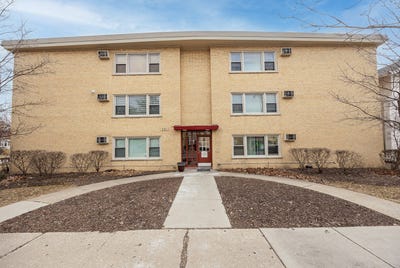 /international/us/301-chicago-avenue-oak-park-il-110106070159/