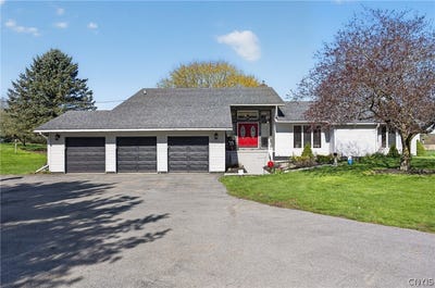 /international/us/399-hinman-road-pulaski-ny-110107781393/