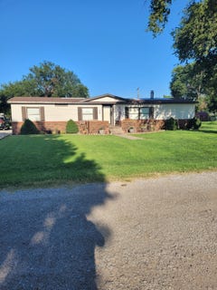 /international/us/1156-s-old-main-st-lamont-ok-110108068356/