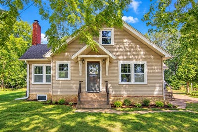 /international/us/515-12th-avenue-w-menomonie-wi-110110243611/