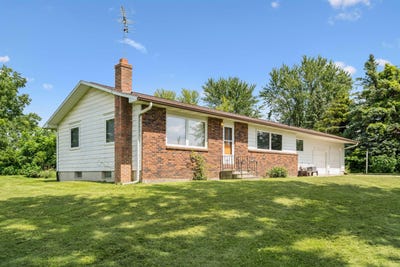 /international/us/1675-jamestown-avenue-independence-ia-110101421316/?lang=en