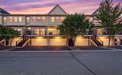 /international/us/11286-baltimore-street-ne-blaine-mn-110108534648/