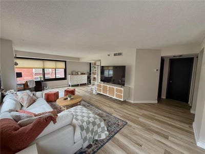 /international/us/26-10th-street-w-saint-paul-mn-110100308744/?lang=it