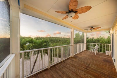 /international/us/150-sabal-avenue-key-largo-fl-110120420992/