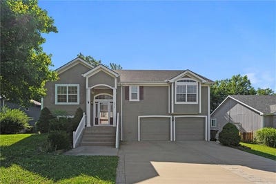 /international/us/3919-dixie-drive-leavenworth-ks-110100982395/