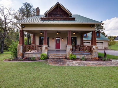 /international/us/14244-caddo-creek-circle-larue-tx-110108108272/