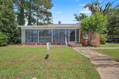 /international/us/700-slappey-blvd-n-albany-ga-110108173323/