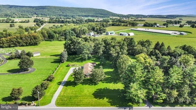 /international/us/606-state-route-419-newmanstown-pa-110120454452/