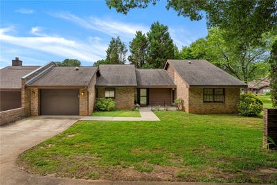 /international/us/120-downs-boulevard-clemson-sc-110108885868/
