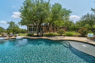 /international/us/9400-stratus-dr-dripping-springs-tx-110109088658/?lang=th