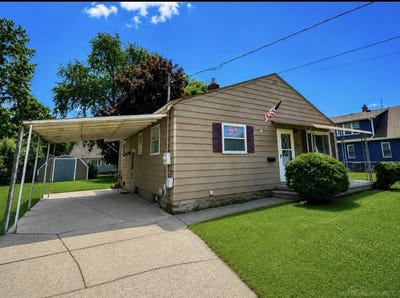 /international/us/3001-brandon-street-flint-mi-110108879360/