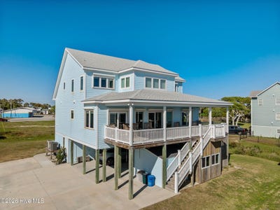 /international/us/117-sandfiddler-lane-harkers-island-nc-110107489544/
