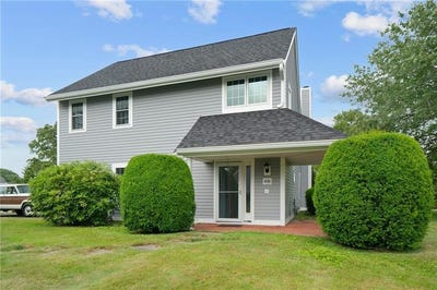 /international/us/510-corey-lane-middletown-ri-110106070860/