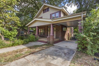 /international/us/400-w-grand-street-jackson-tn-110110310016/