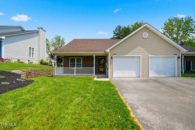/international/us/2204-valley-drive-bristol-va-110108014880/