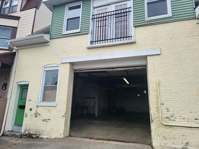 /international/us/114-116-s-hall-st-allentown-pa-110101136050/