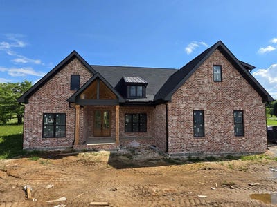 /international/us/309-hickory-grove-drive-morrison-tn-110099977728/