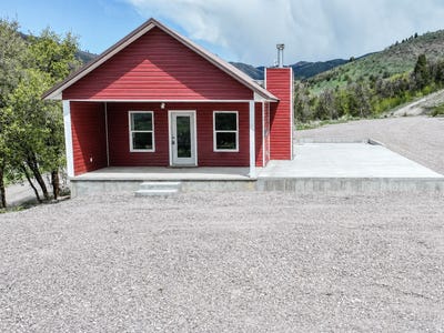 /international/us/916-n-bonneville-rd-preston-id-110107750788/