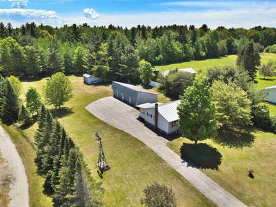 /international/us/4054-vt-route-78-highgate-vt-110099912518/