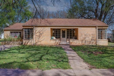 /international/us/1010-menor-st-winfield-ks-110106928833/