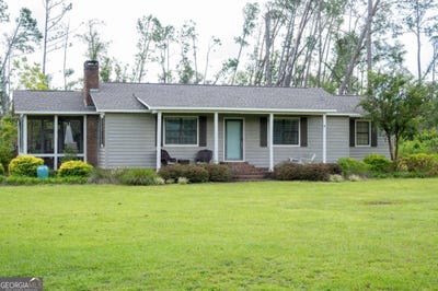 /international/us/371-burketts-ferry-road-hazlehurst-ga-110102027279/