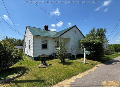 /international/us/102-marietta-street-point-pleasant-wv-110108152774/