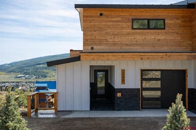 /international/us/248-anderson-drive-crested-butte-co-110108294837/