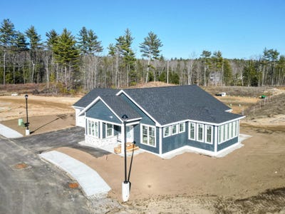 /international/us/93-whispering-pines-place-conway-nh-110105052458/