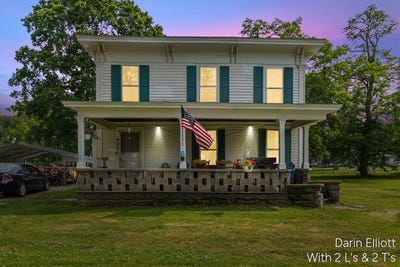 /international/us/925-e-isham-street-lyons-mi-110108714821/