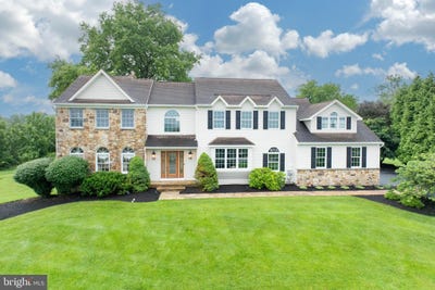 /international/us/69-fairfield-lane-chester-springs-pa-110100816633/