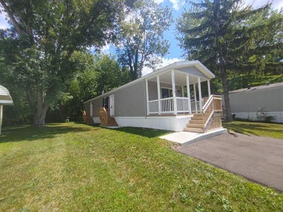 /international/us/3055-hillanlake-drive-brooklyn-mi-110109830525/