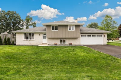 /international/us/3s611-wilbur-avenue-warrenville-il-110108232136/