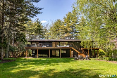 /international/us/94-washinee-heights-road-salisbury-ct-110107846117/